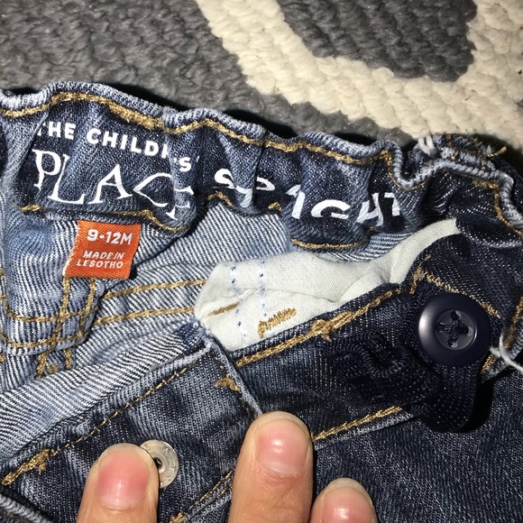 Children’s place jeans - Picture 2 of 2